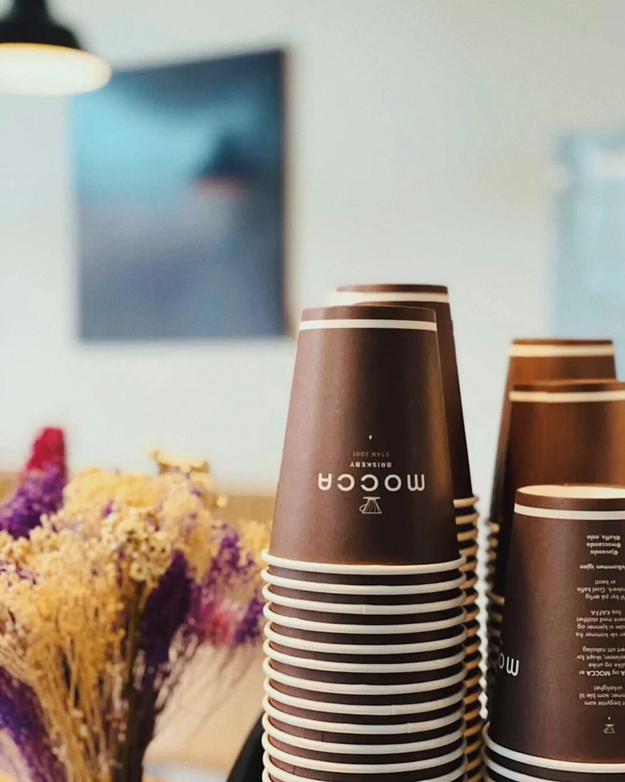Take-away-kopper i Java og Mocca sin profil